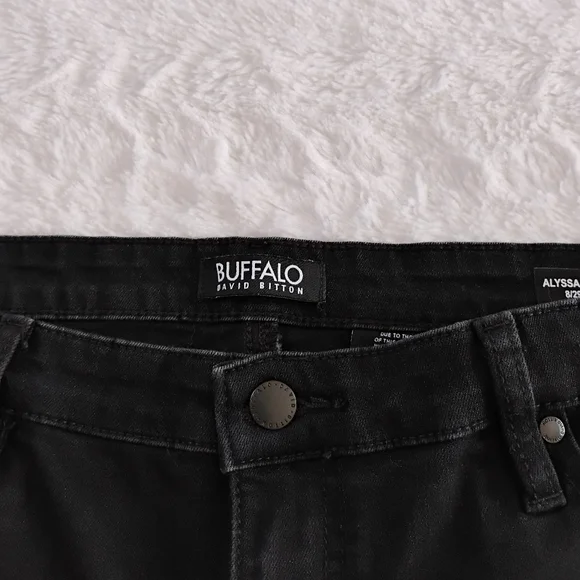 NWOT Buffalo David Bitton Alyssa Black High-Rise Straight Leg Jeans - Picture 3 of 5